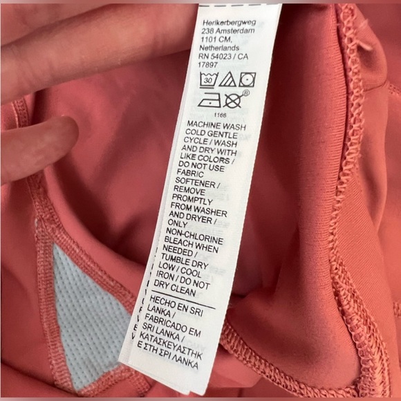 Athleta NWT Ultimate Stash 7/8 High waisted squat proof activewear leggings gym - Picture 9 of 10